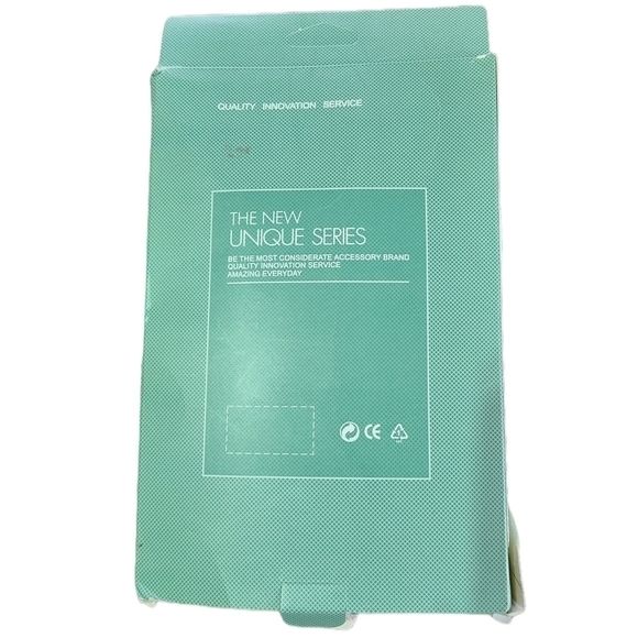 Brand New Heavy Duty I-Phone 13 Case - Picture 2 of 2